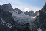 Glacier des Ravines Rousses, sous le col des Plines