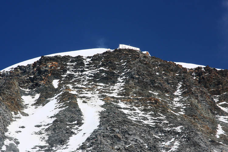 Le sommet de l'Aiguille du Goter, vu de Tte-Rousse