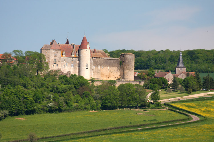 En Auxois, le chteau neuf