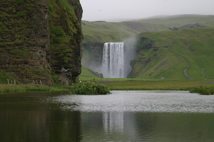 Skgafoss depuis la route